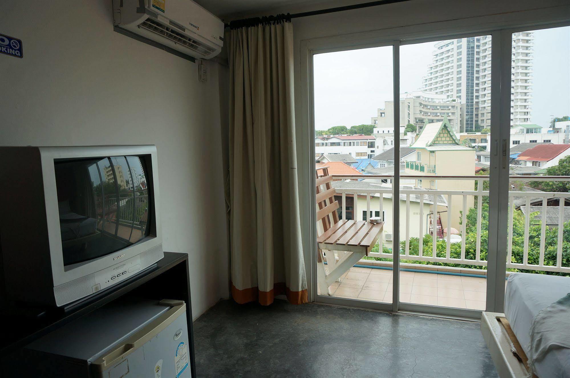 Hostel Sand Inn Hotel