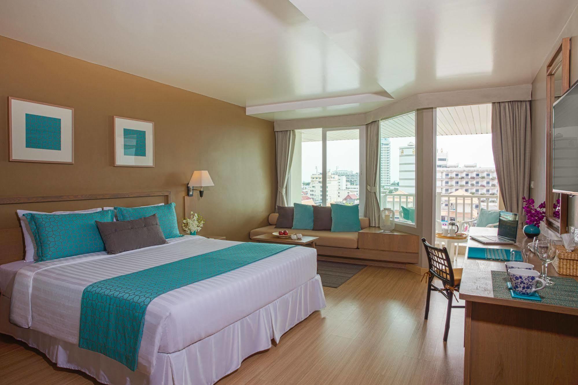 51 Fashion Hotel