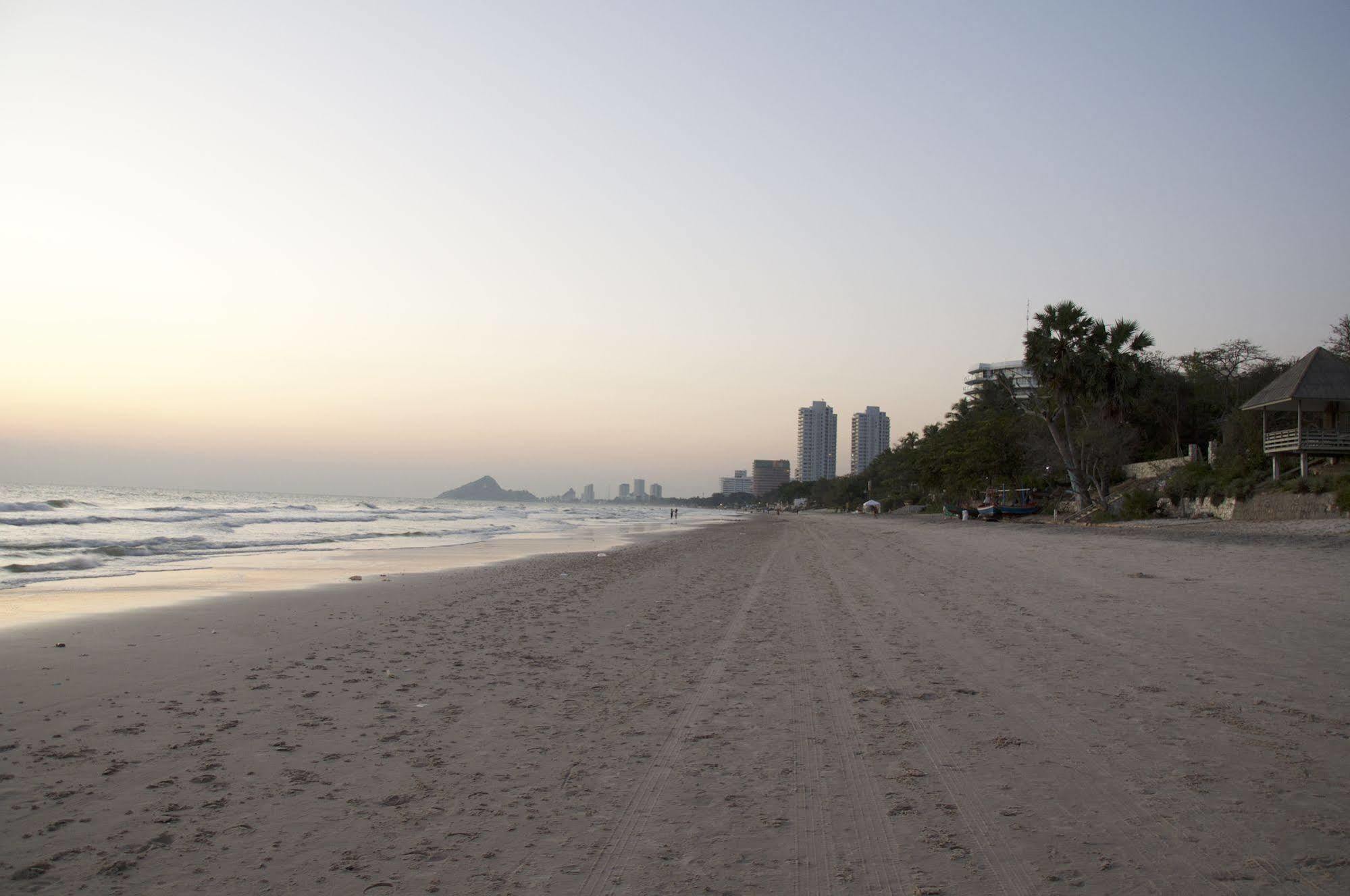 Baan Rajdamnern Hua Hin