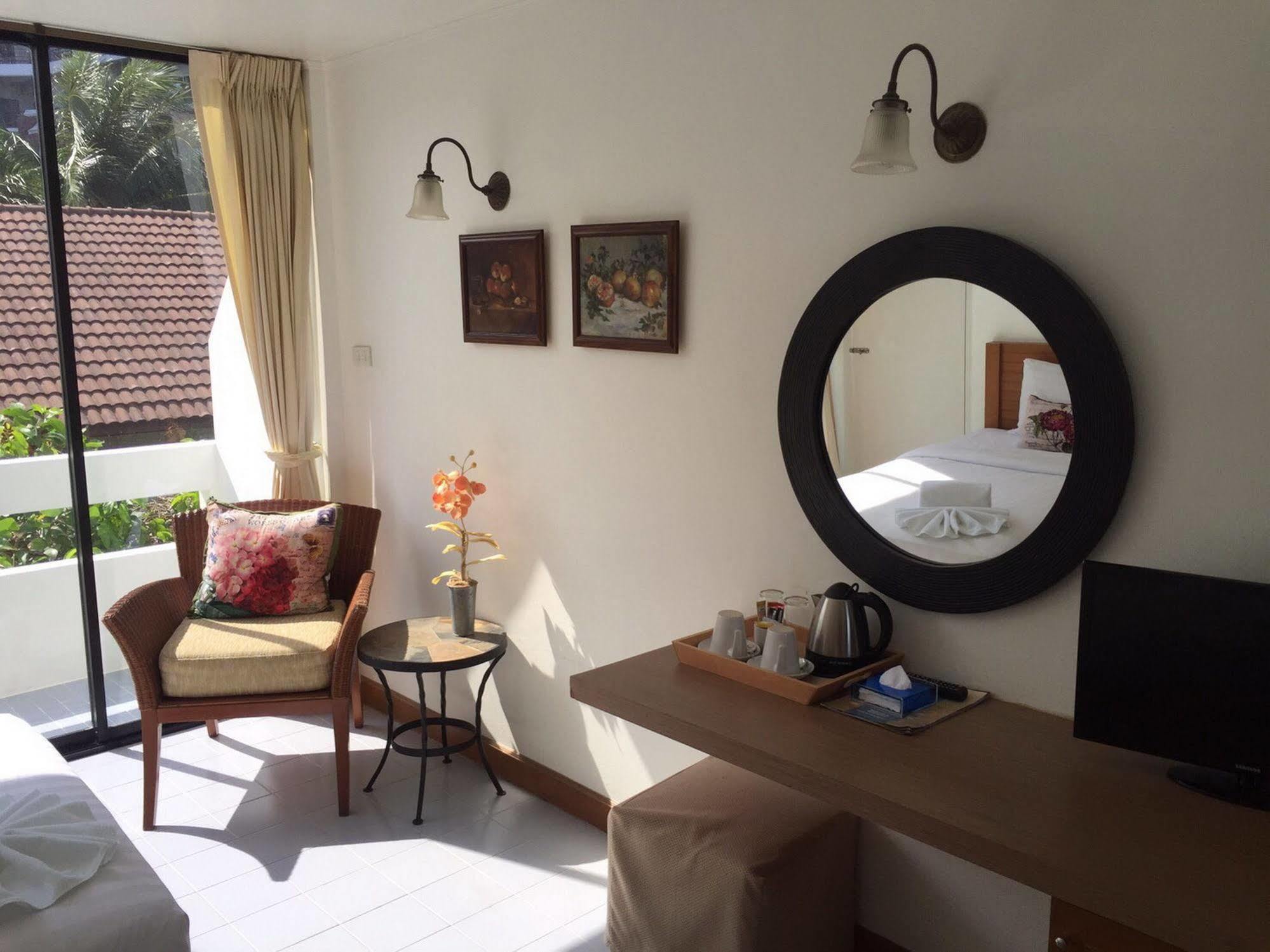 Hotel Nern Beachfront 3*