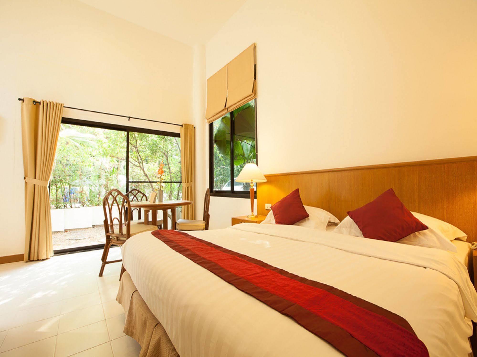 Hotel Nern Beachfront