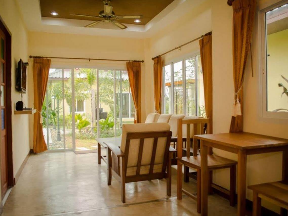 Oyo 268 Paradee Hua-hin