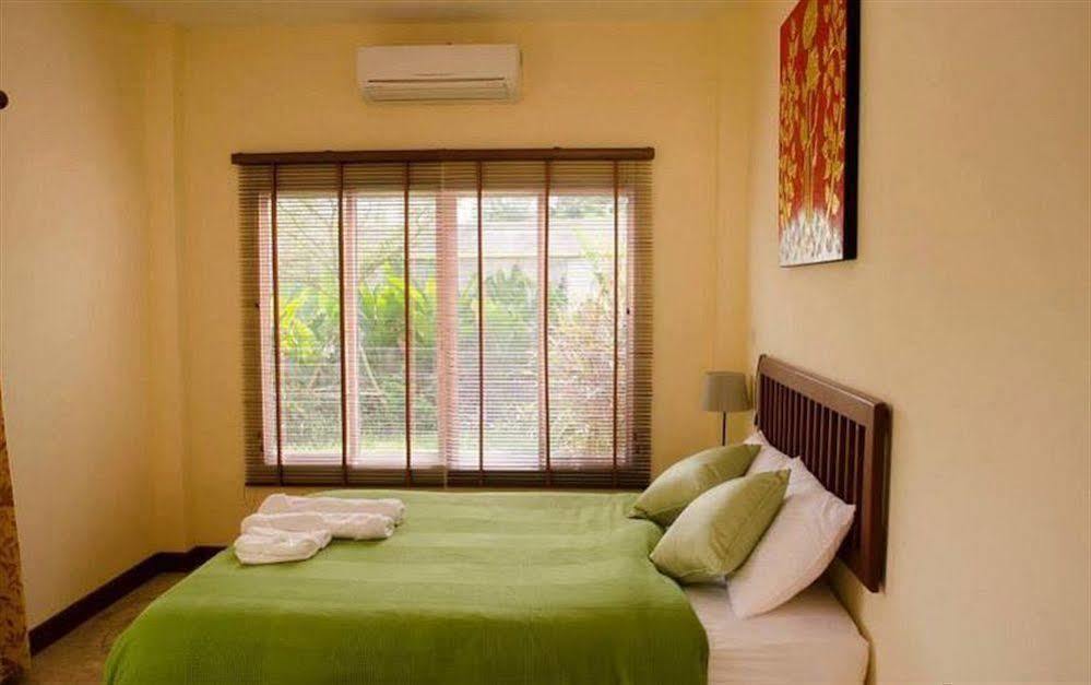 Oyo 268 Paradee Hua-hin Resort