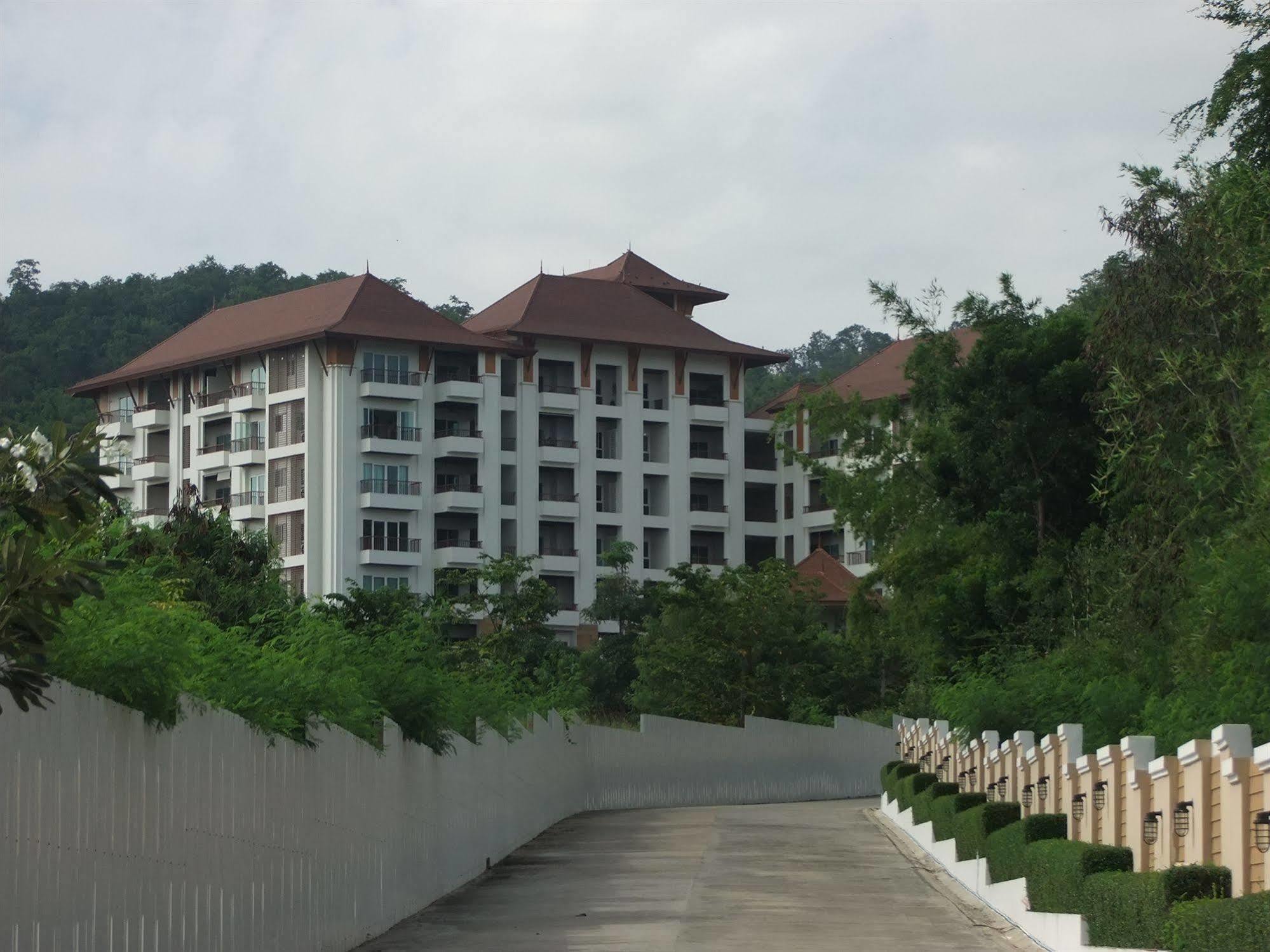 Hotel Blue Mountain Hua Hin