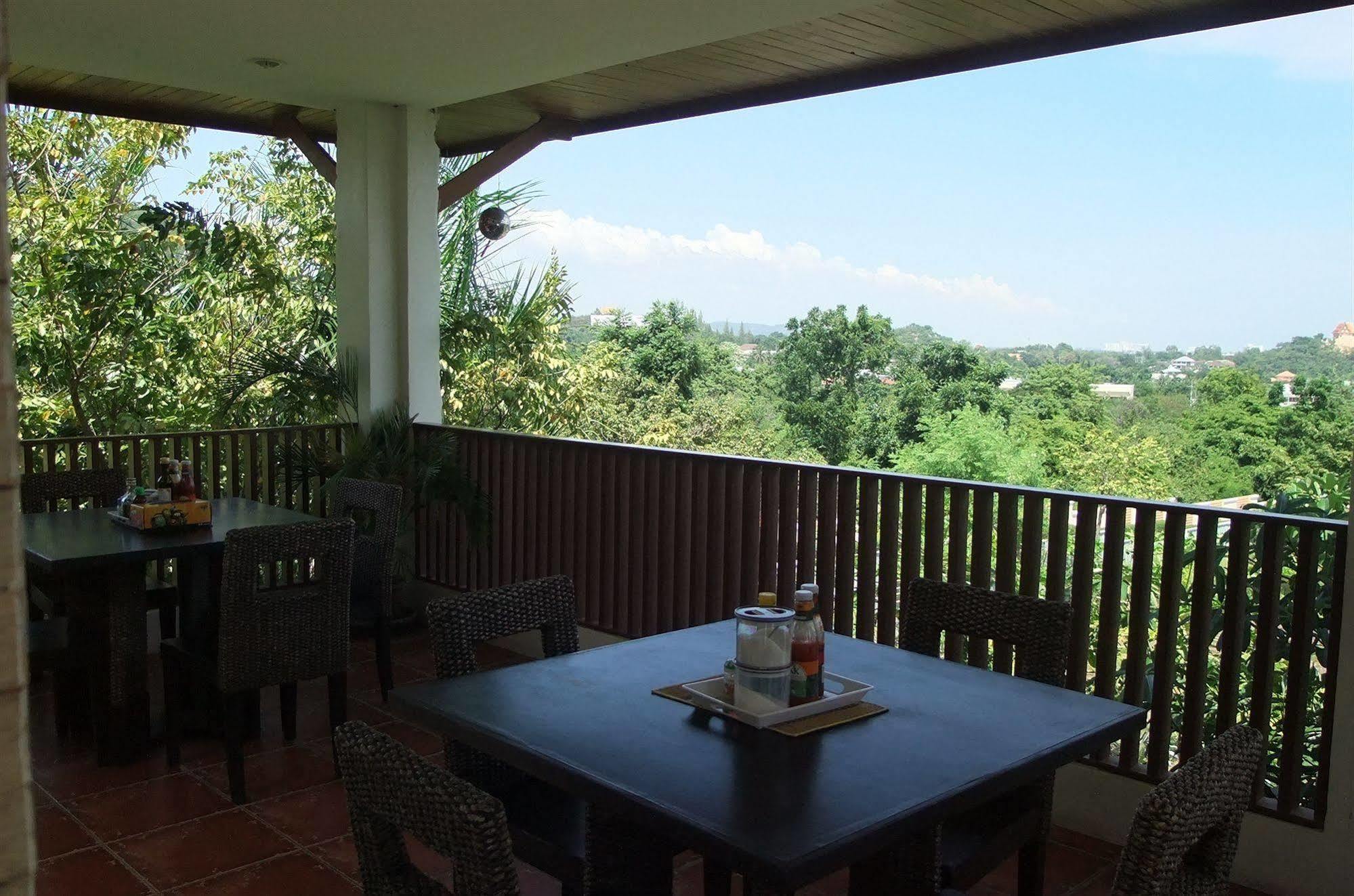 Blue Mountain Hotel