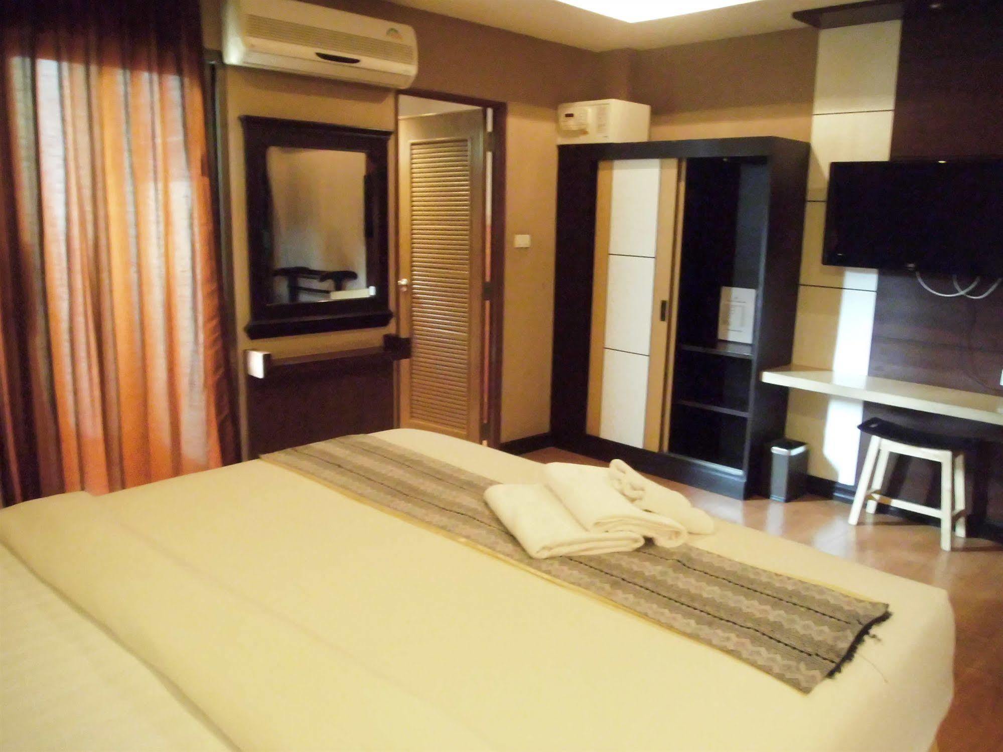 Hotel Baan Chalelarn Hua Hin