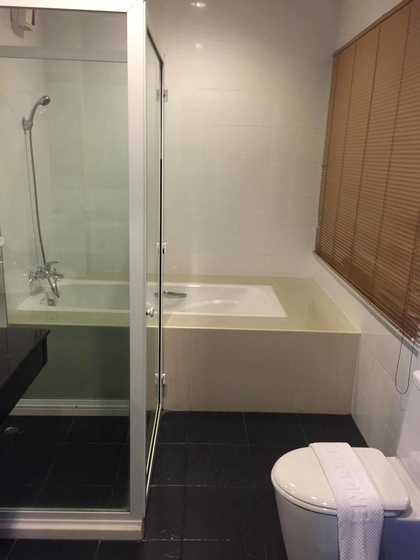 Hotel Tanawit & Hua Hin