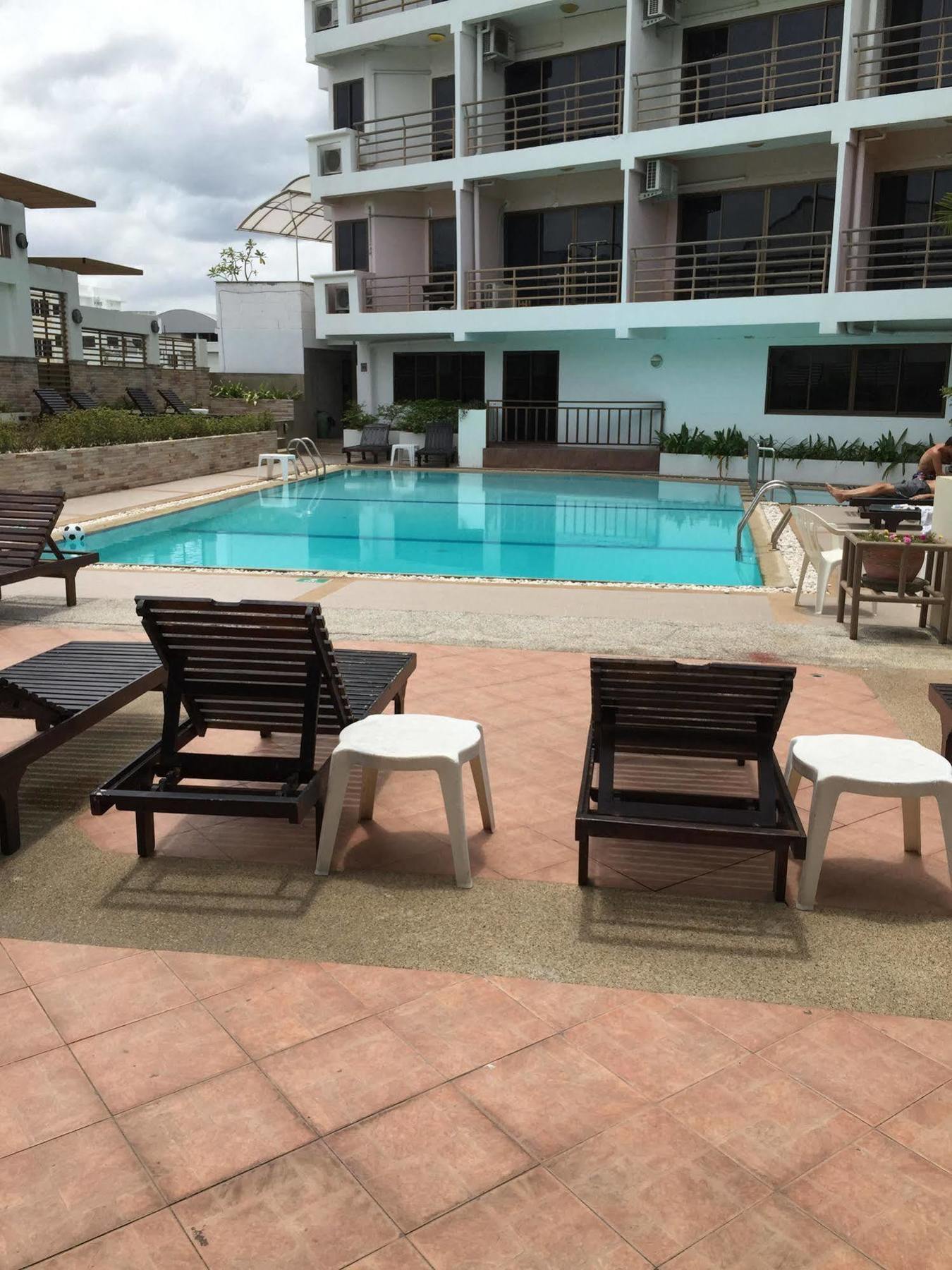 Tanawit & Hotel Hua Hin