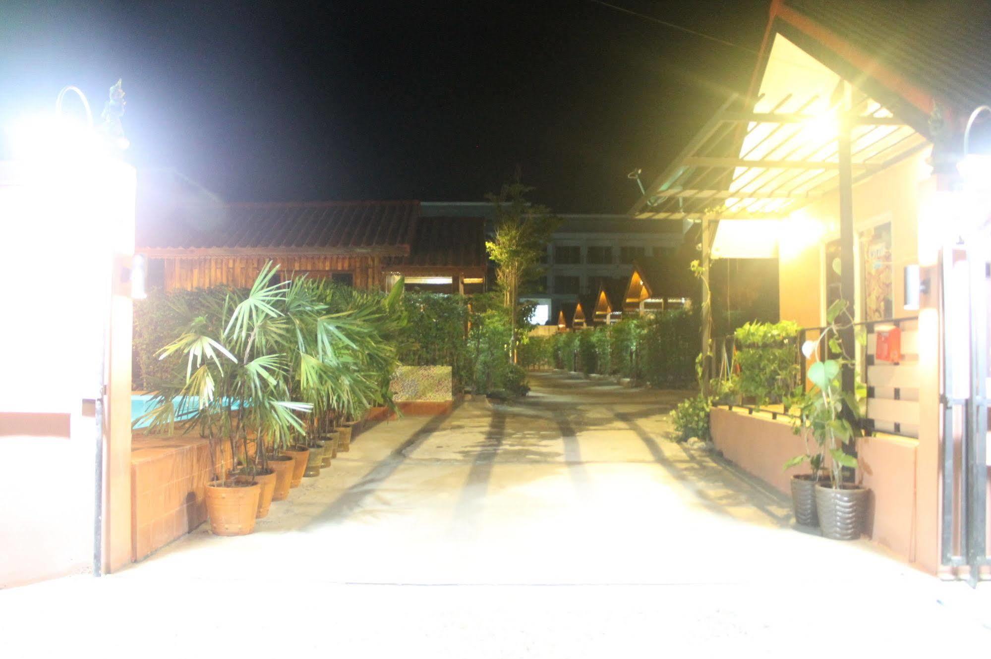 Resort Lap Lae 2*