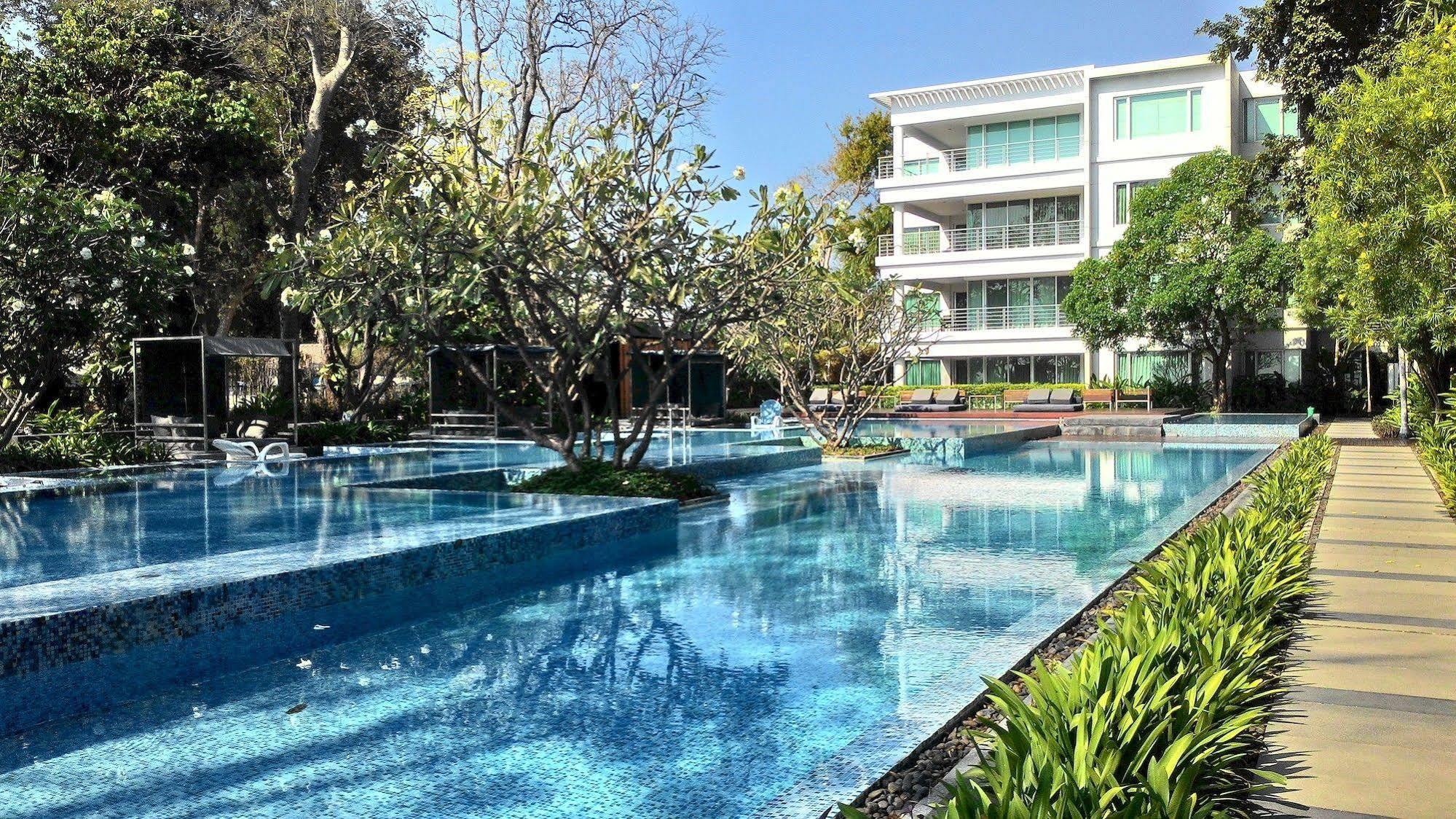 Apartment Baan San Dao Service Hua Hin