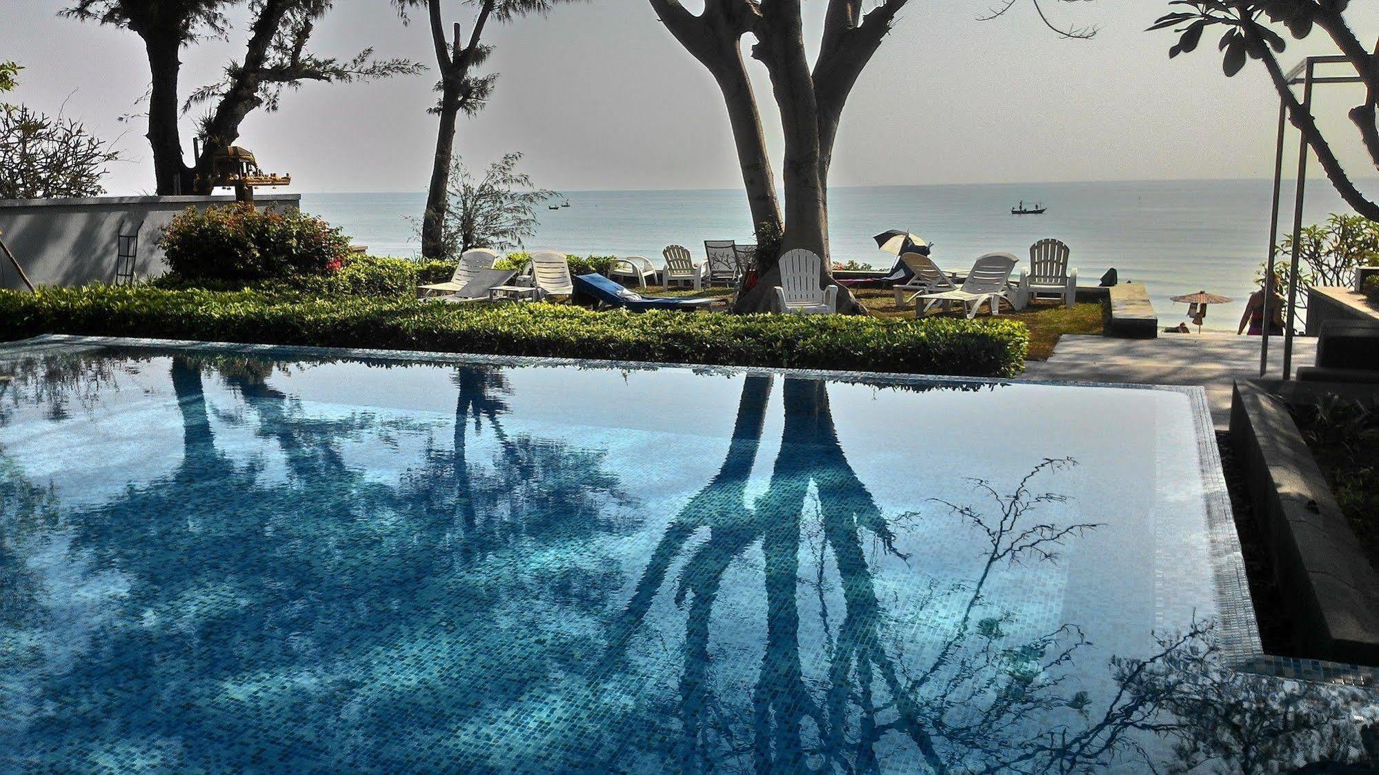 Baan San Dao Service
