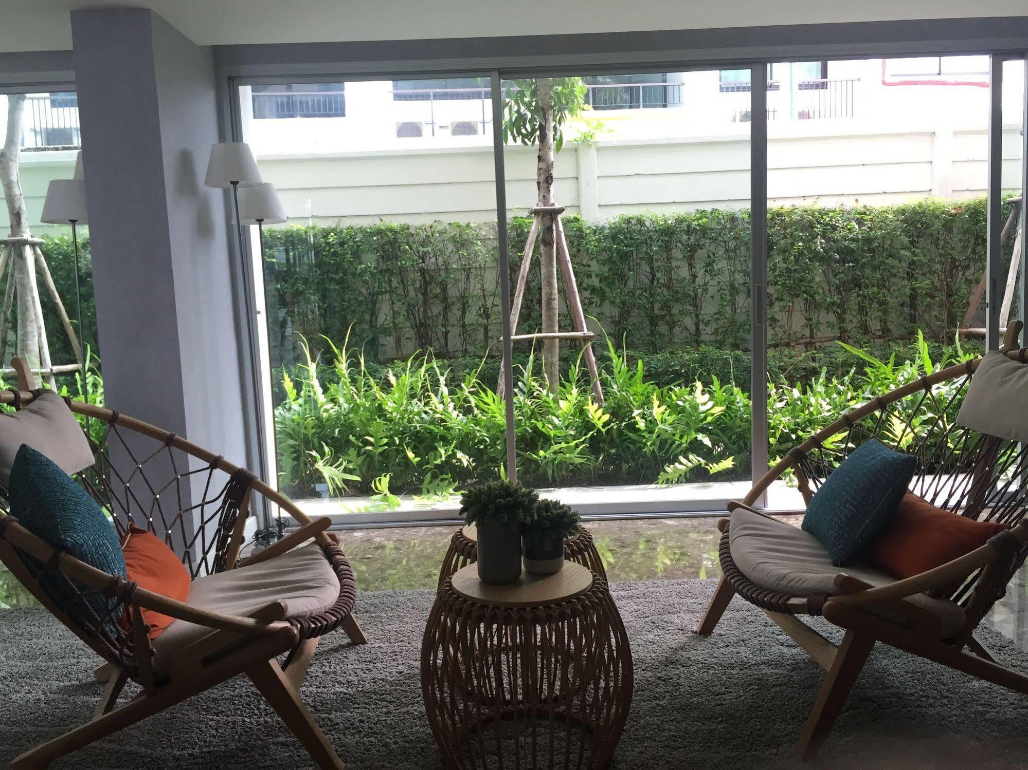 Baan Imm Aim By Life At Sp Apartment