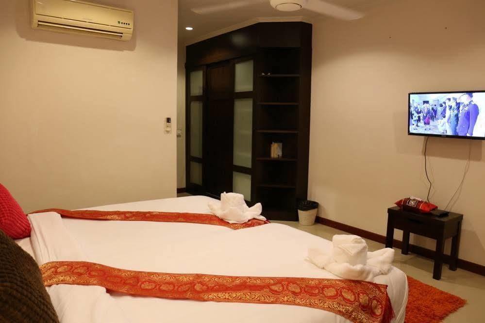 ทิวาพูลวิลล่า Thiva Pool Holiday home