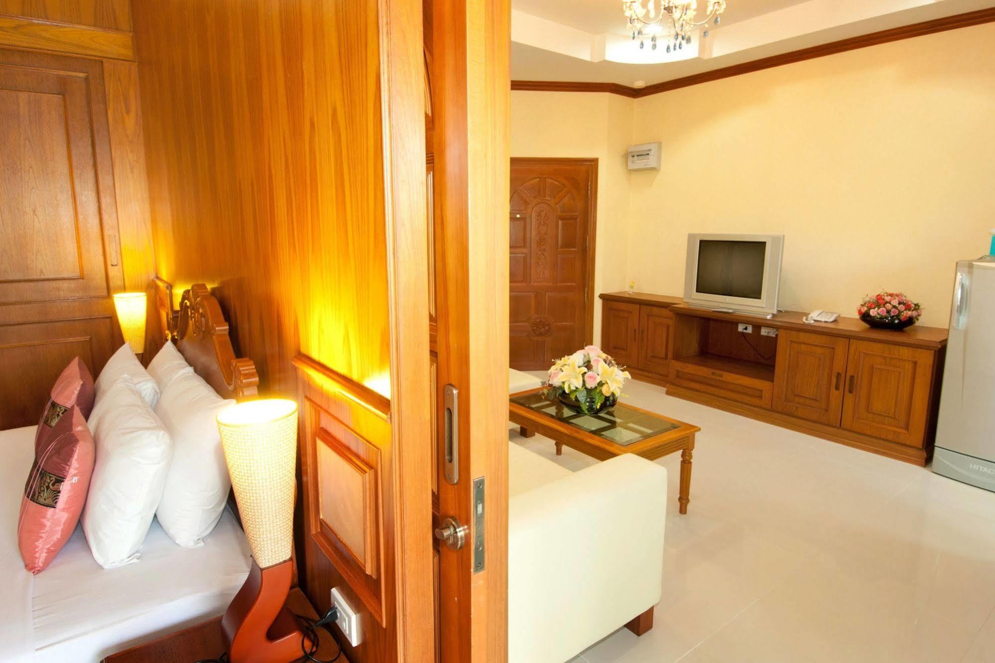 Hotel Taweeporn