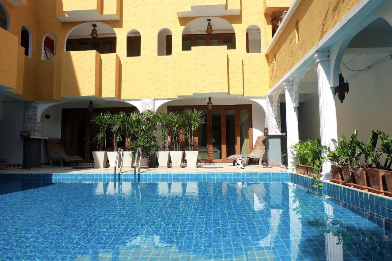 Hotel Riad Hua Hin 3*