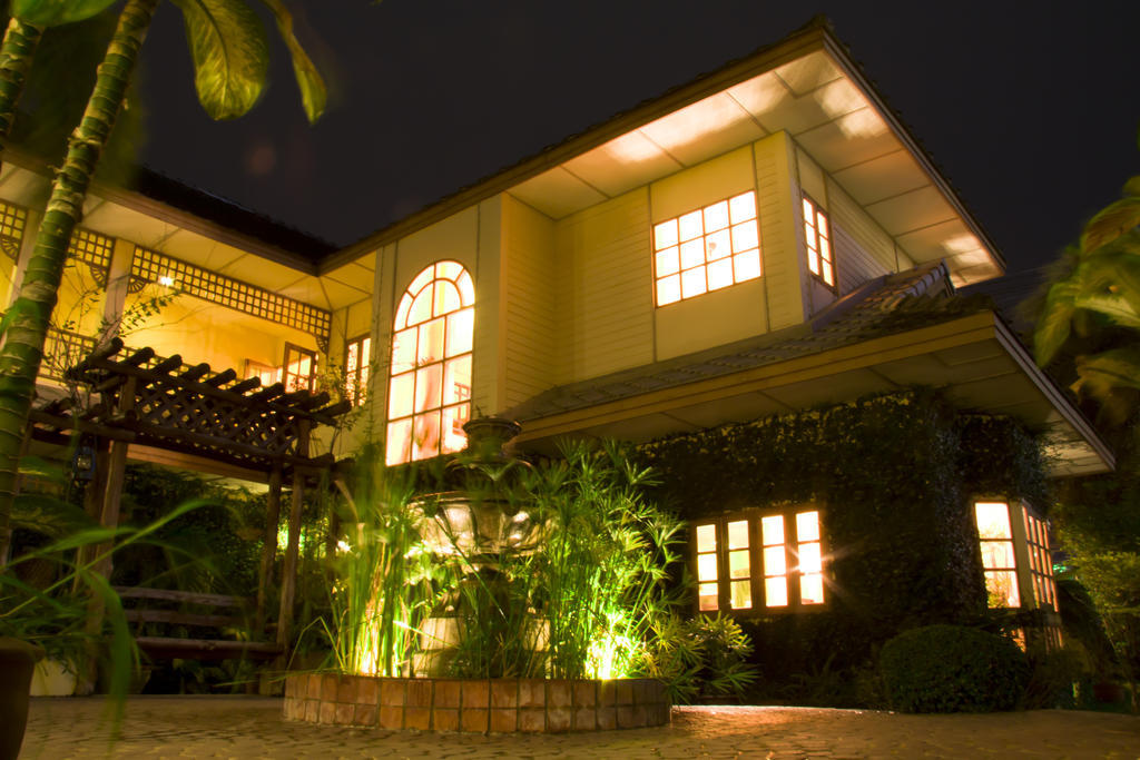 Baan Rajdamnern 3*