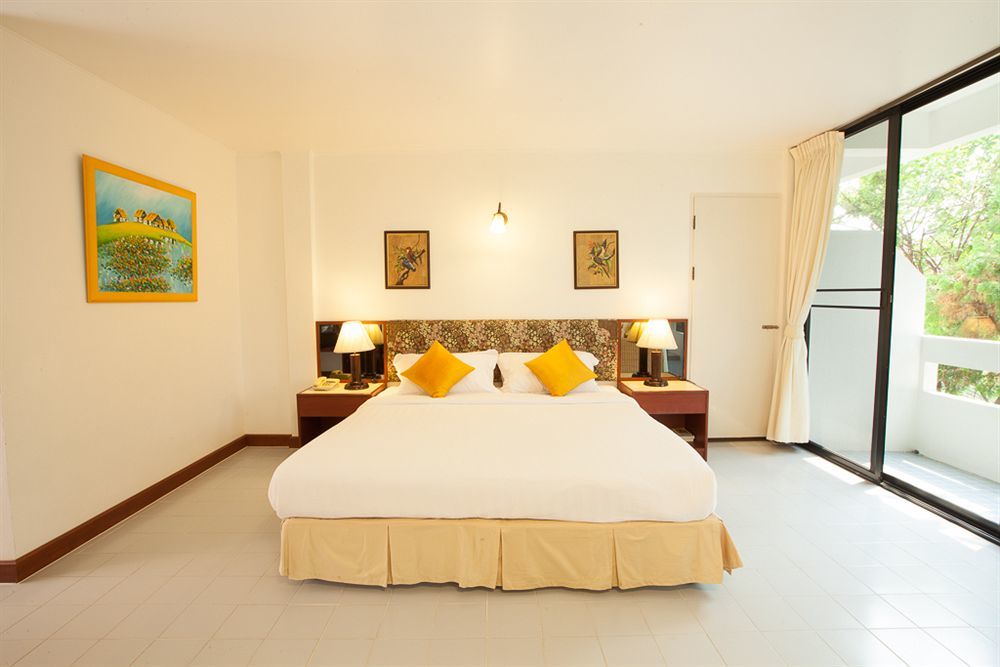 Hotel Nern Beachfront HHQ