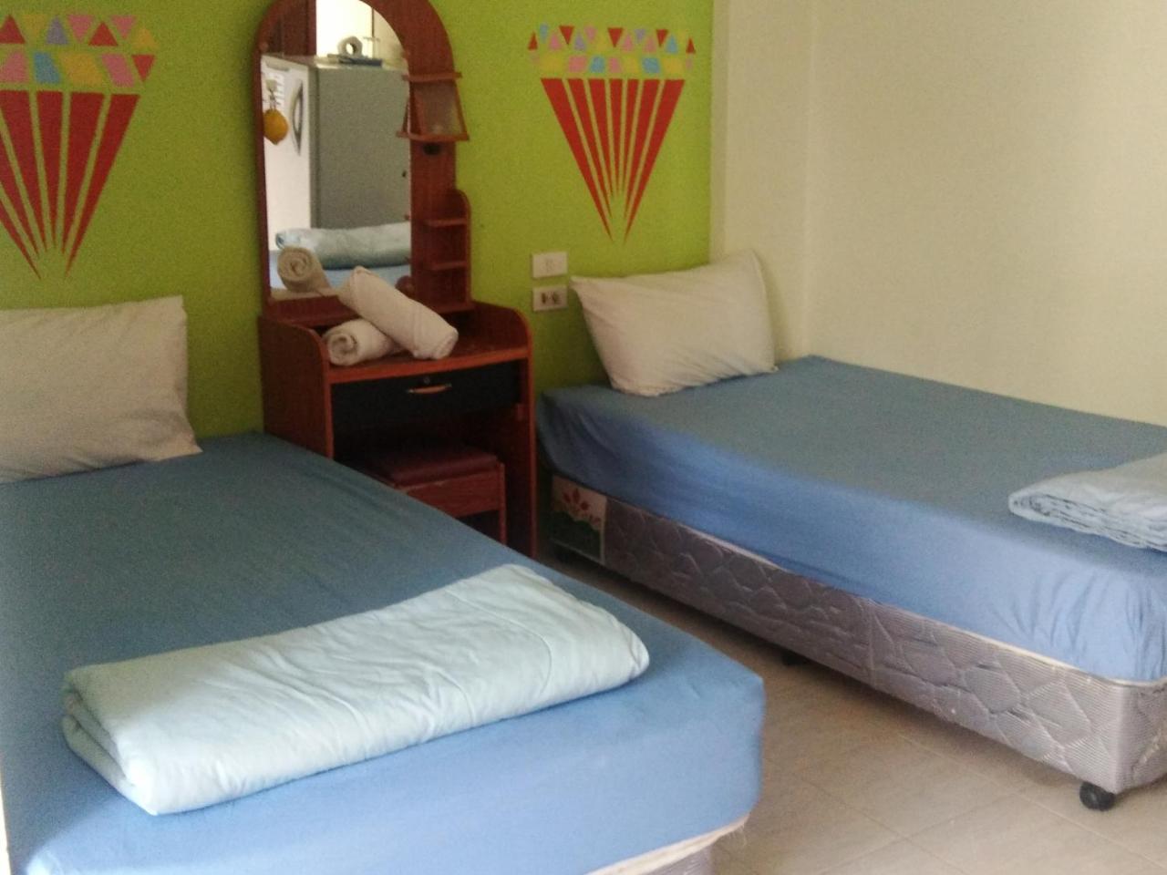 Baan Piyanat Hotel