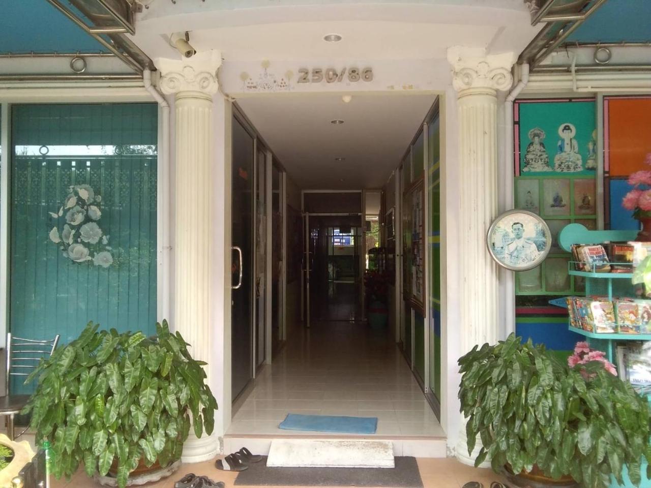 Hotel Baan Piyanat Hua Hin