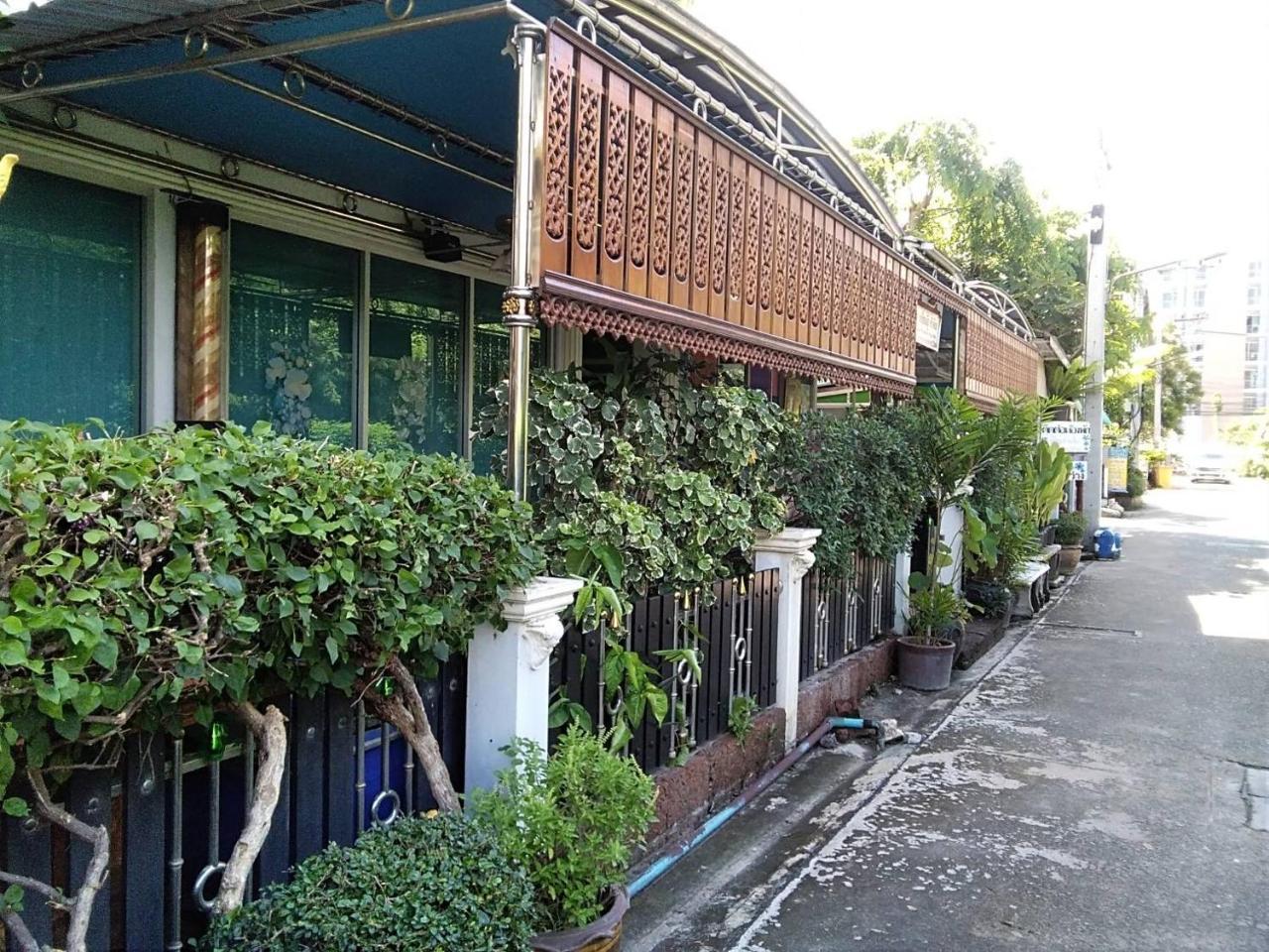 Hotel Baan Piyanat 2*