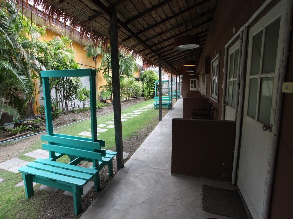 Smor Village Hotel 4*