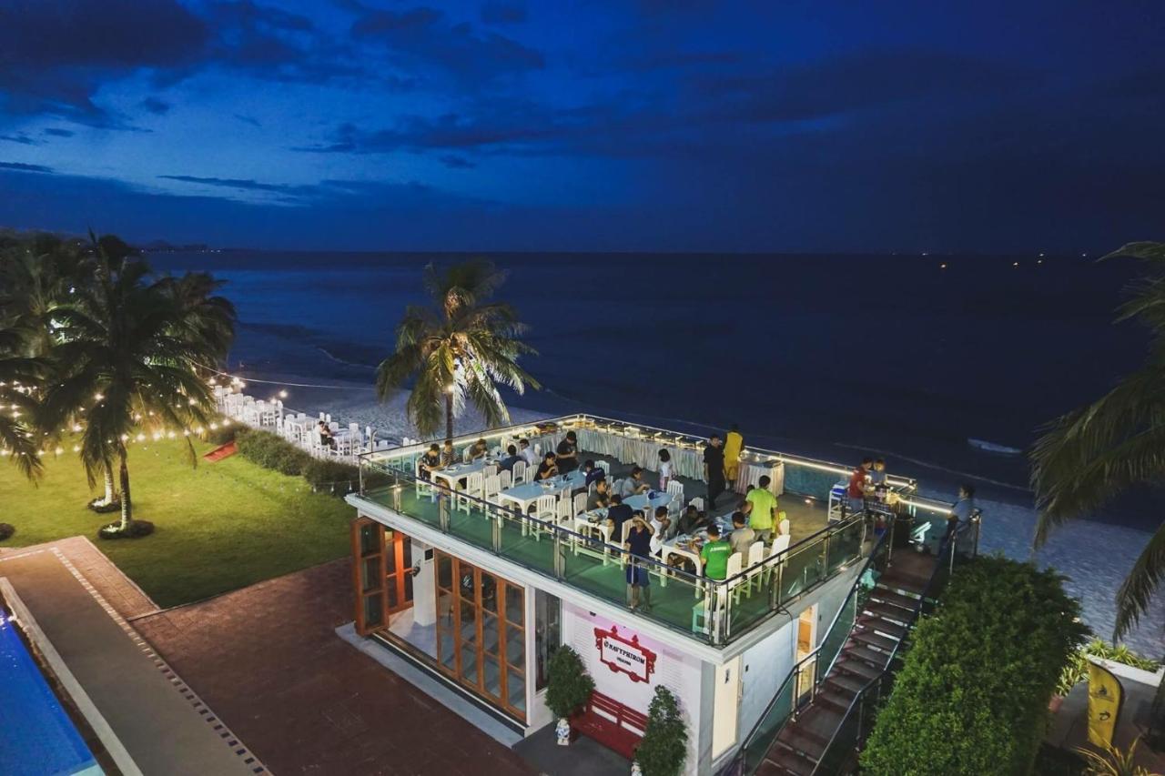 Navy Phirom Hua Hin