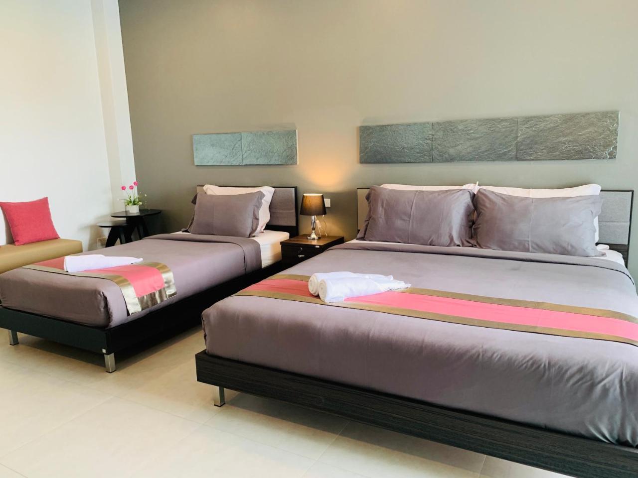 Khách sạn Tandeaw View 3*