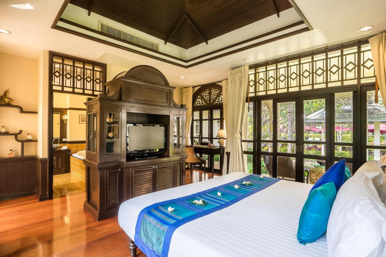 Wora Bura & Hotel Hua Hin