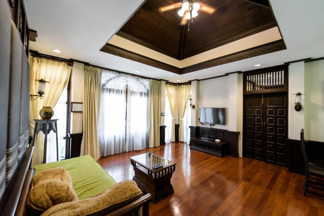 Hotel Wora Bura & Hua Hin