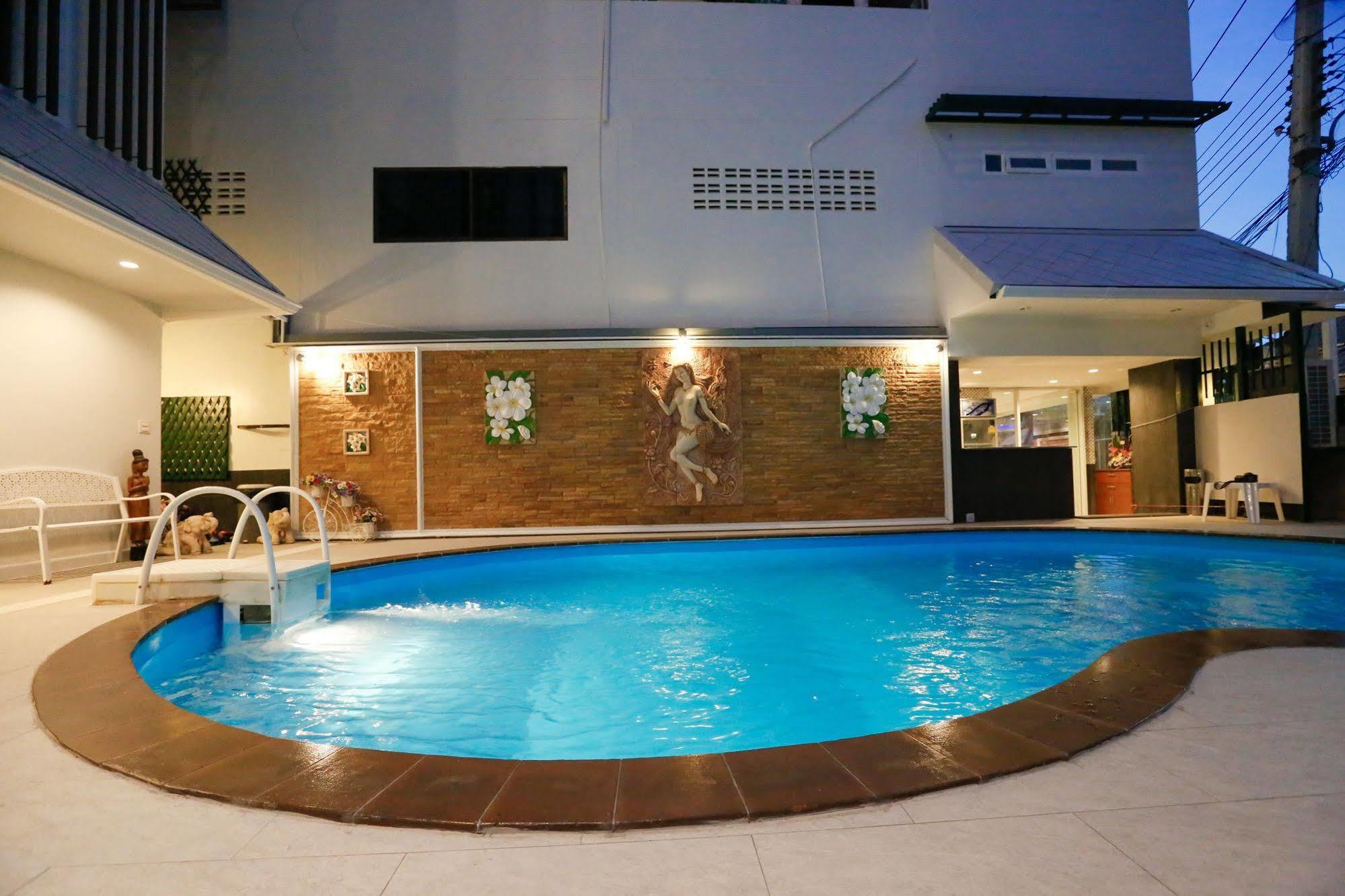 White - Sha Certified 2* Hua Hin