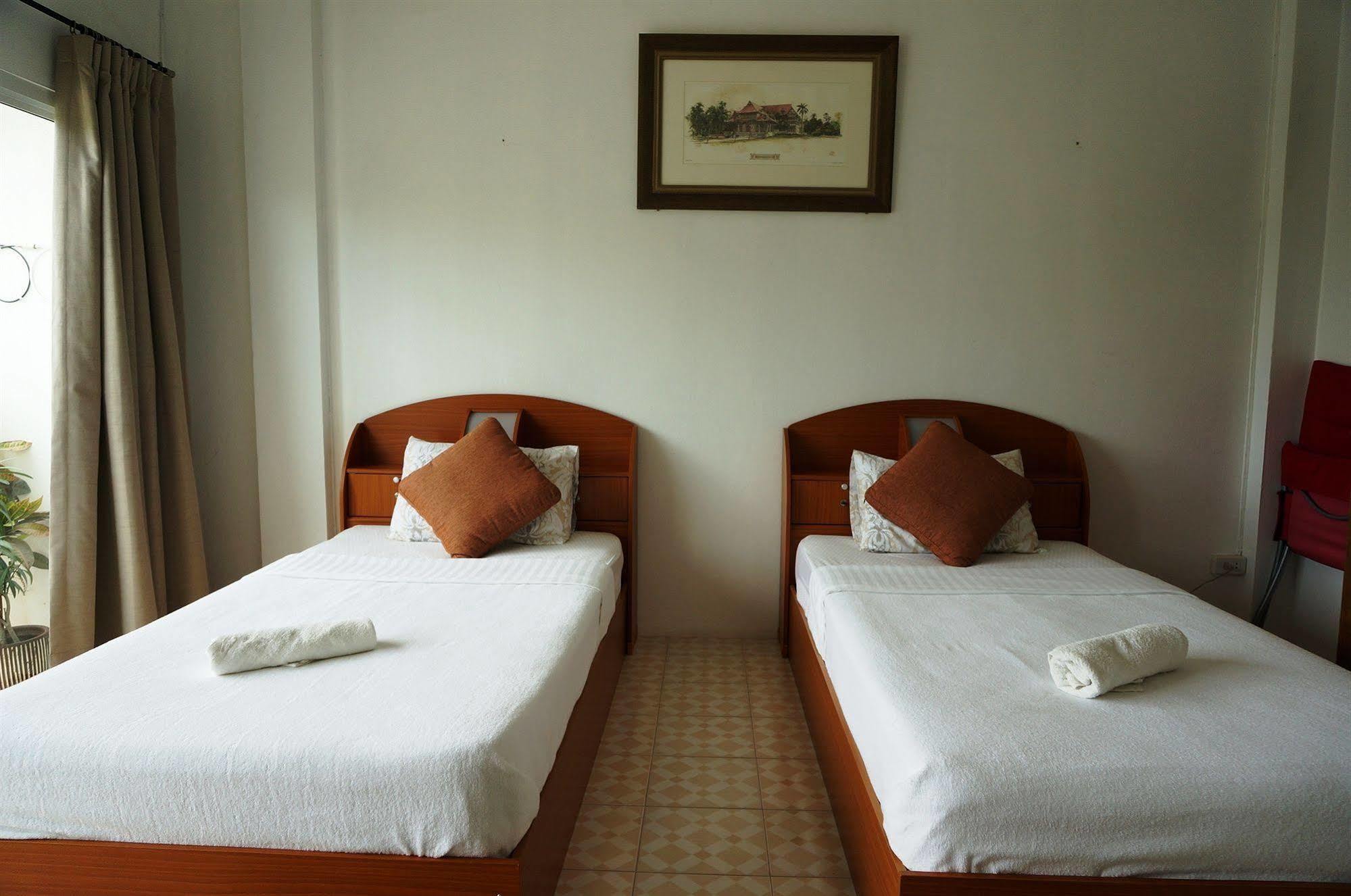 Bed & Breakfast Corner Cafe Hua Hin