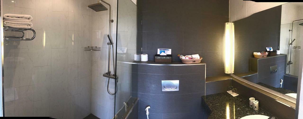 Hotel Lotuswell 4*