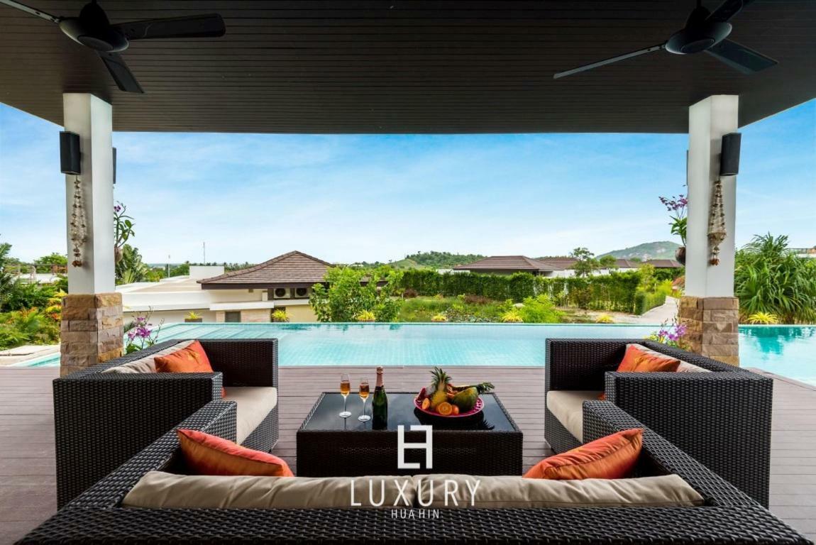 Villa 5 Bedroom Amazing Pool In Ts1 Hua Hin