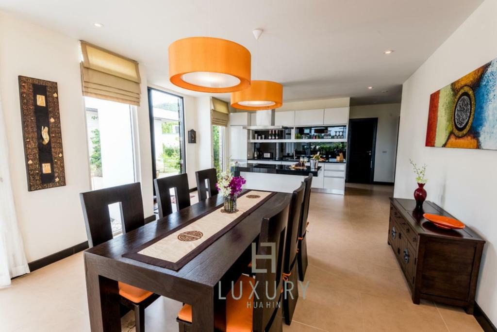 5 Bedroom Amazing Pool In Ts1 Villa Hua Hin