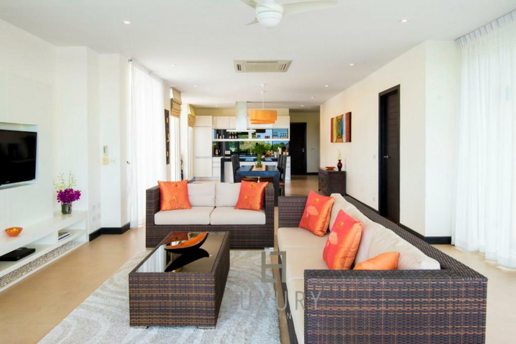 5 Bedroom Amazing Pool In Ts1 Villa