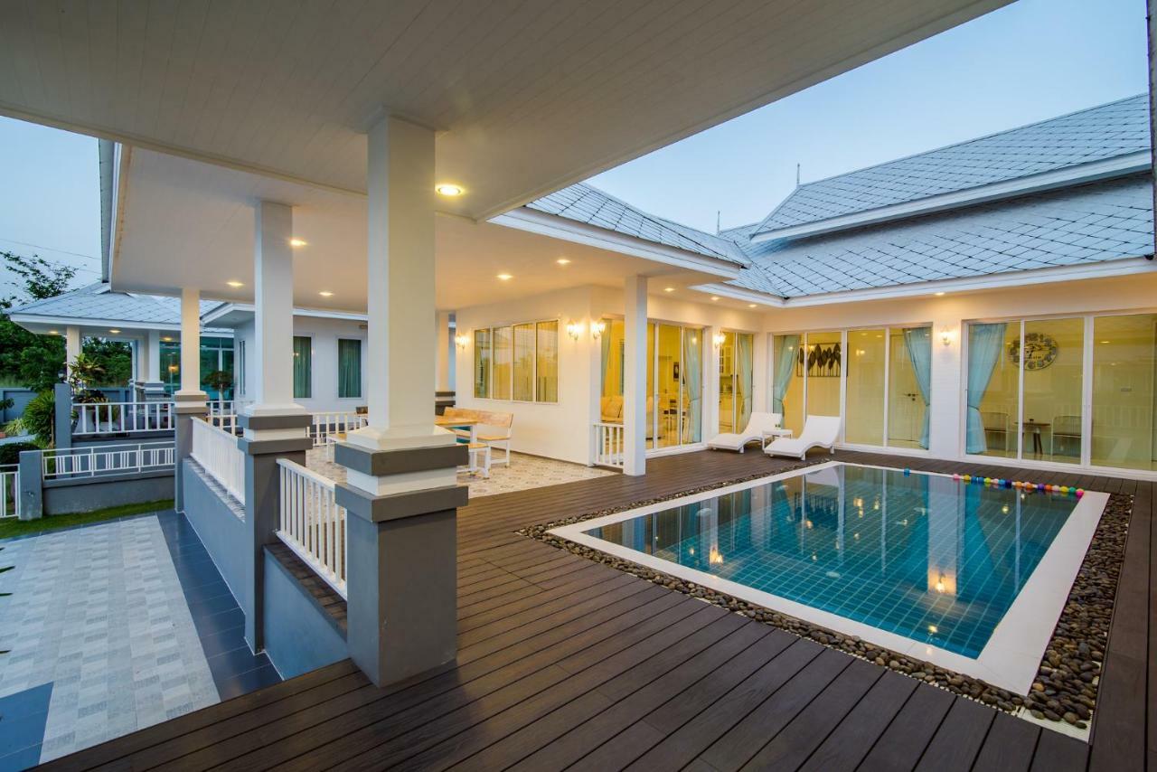 Villa Marwin Pool 9 *