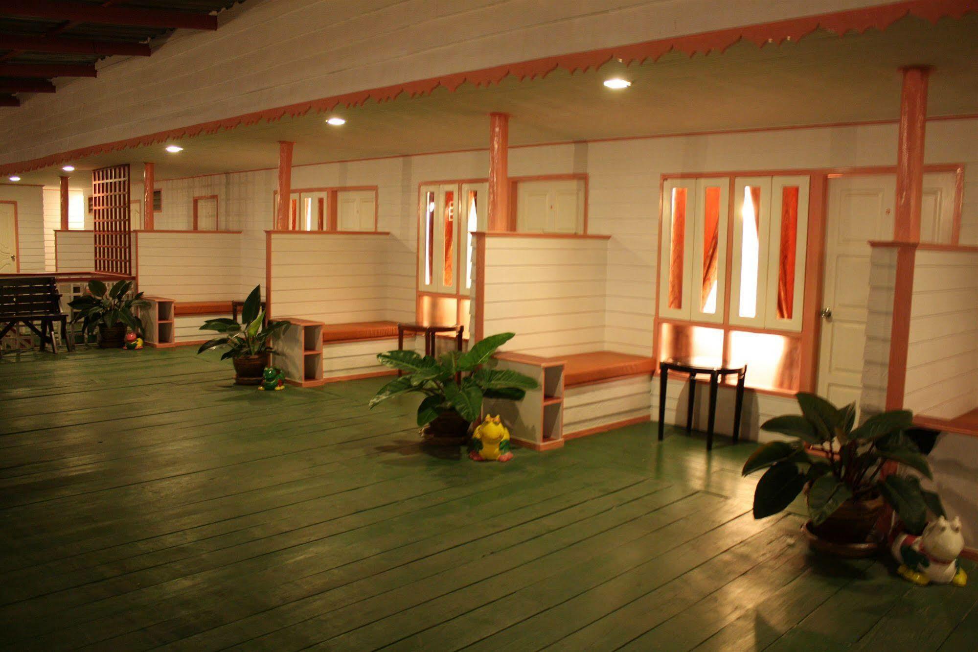 Mod Guest house 2*