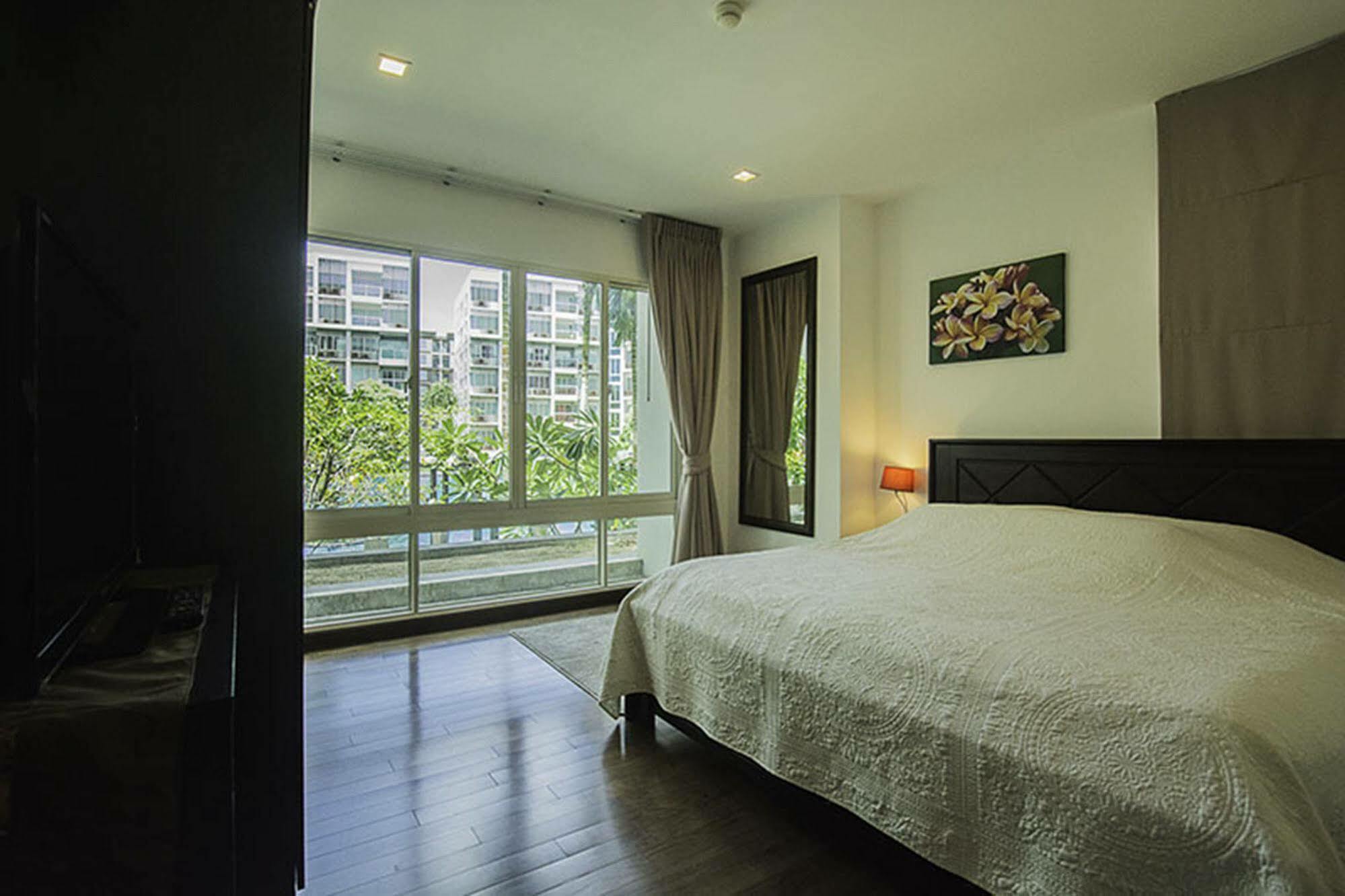 The Seacraze By Puppap Apartment *