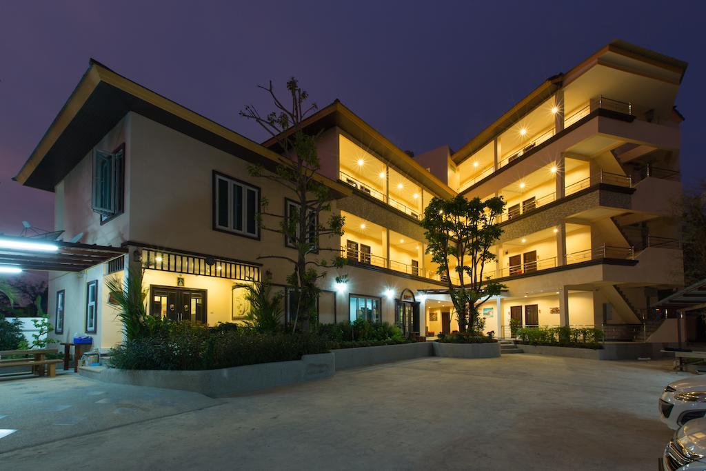 Aparthotel Baan Nam Poon