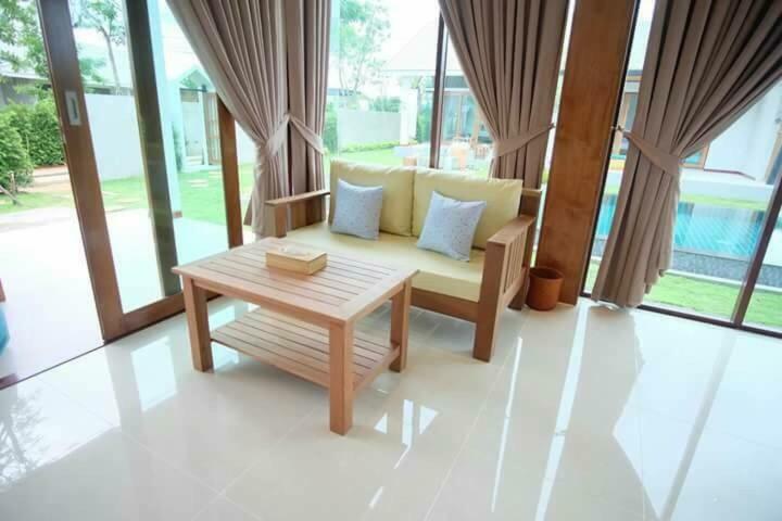 Villa Proud Hua Hin