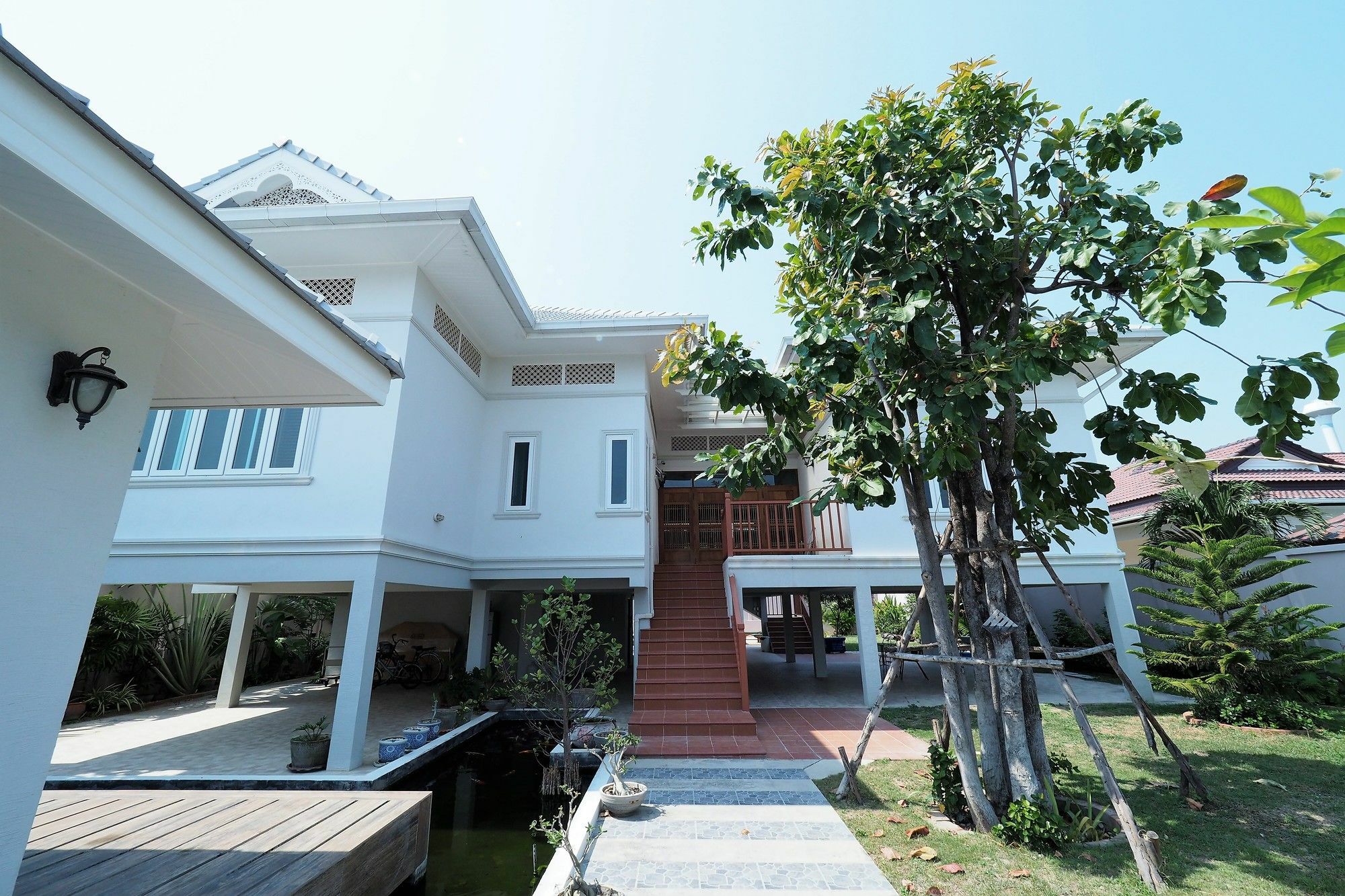 Marisa Hua Hin