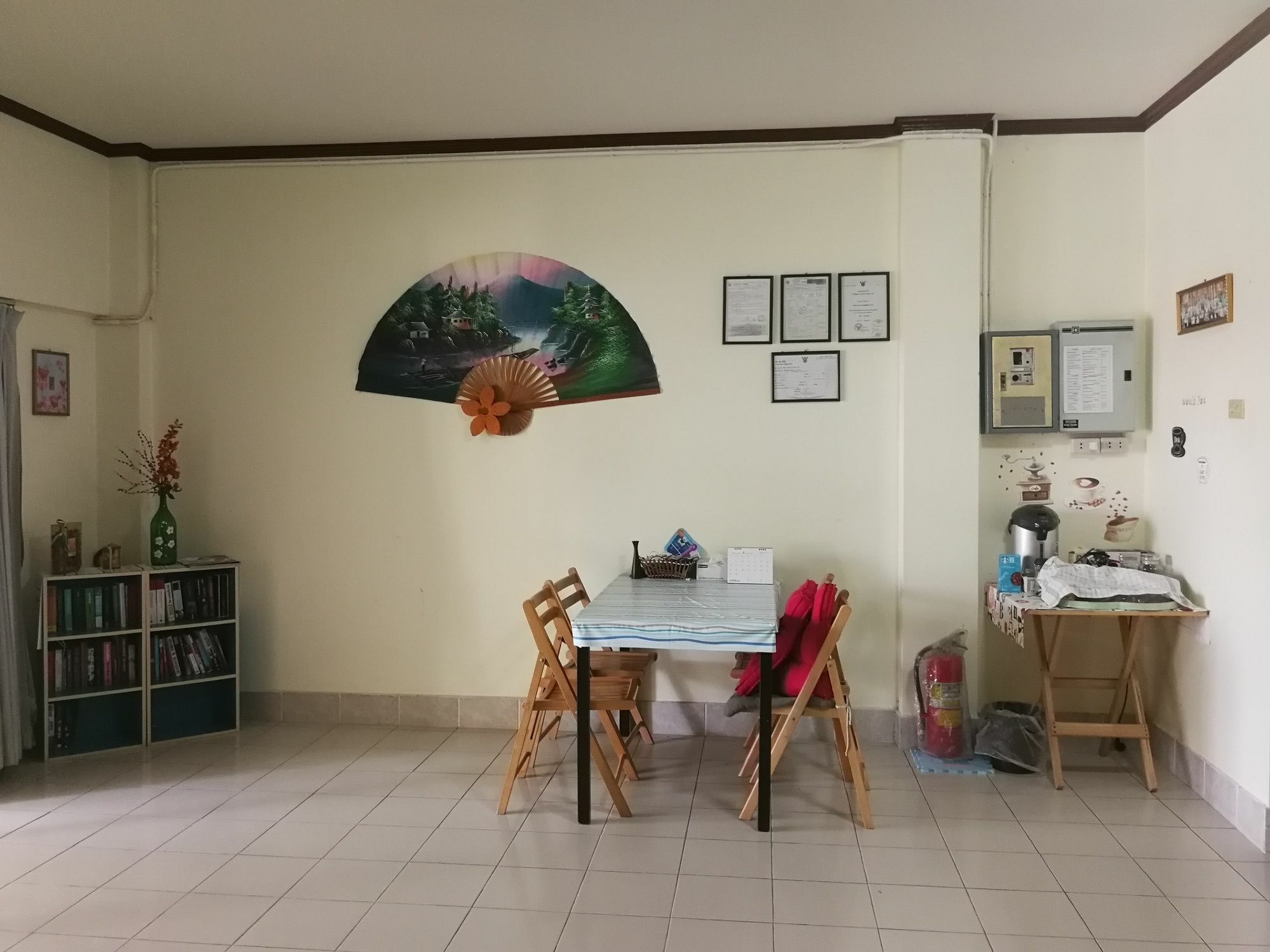 Chalet Sm Side Place