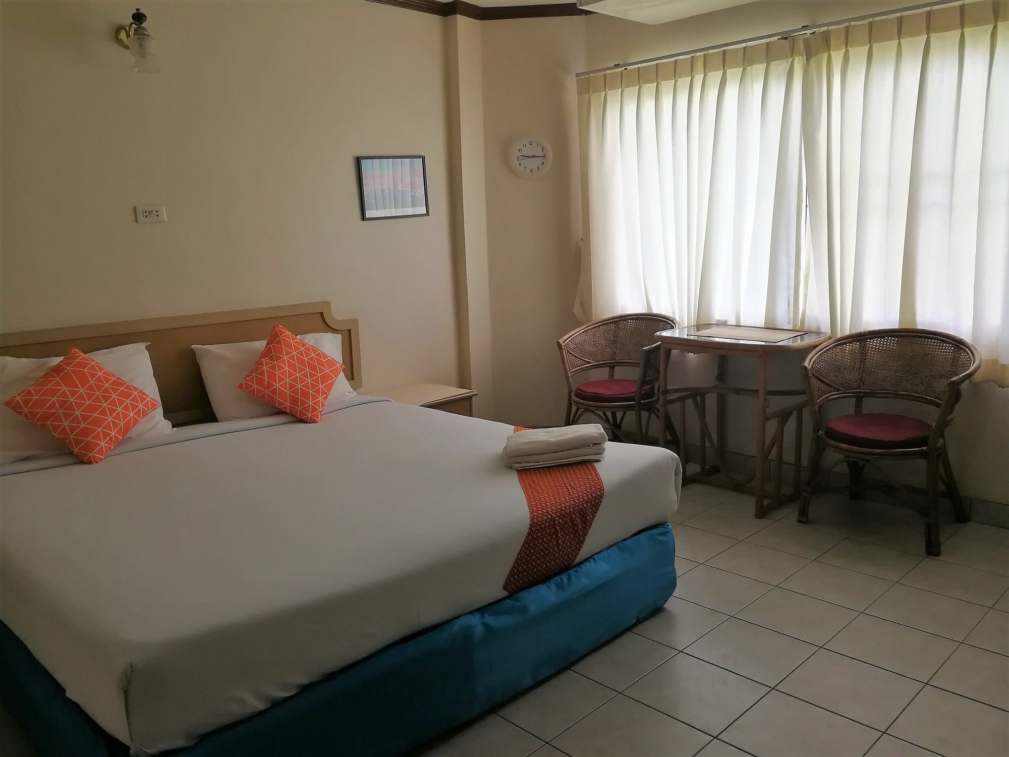 Sm Side Place Chalet *