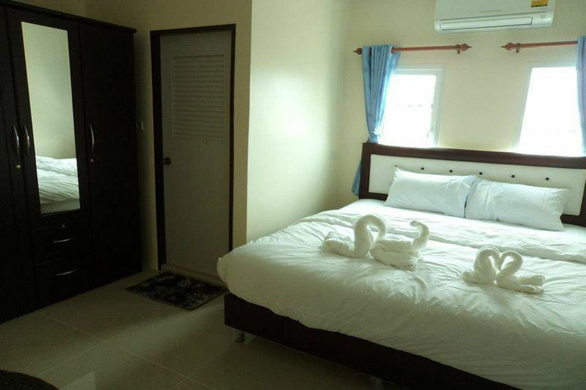 Guest house Bann Lom Le 2*