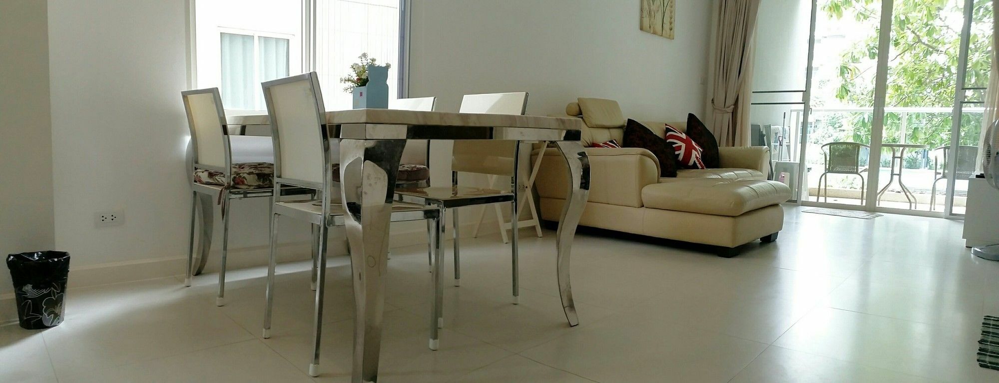 Apartment The Seacraze Hua-Hin By Montri C. Hua Hin