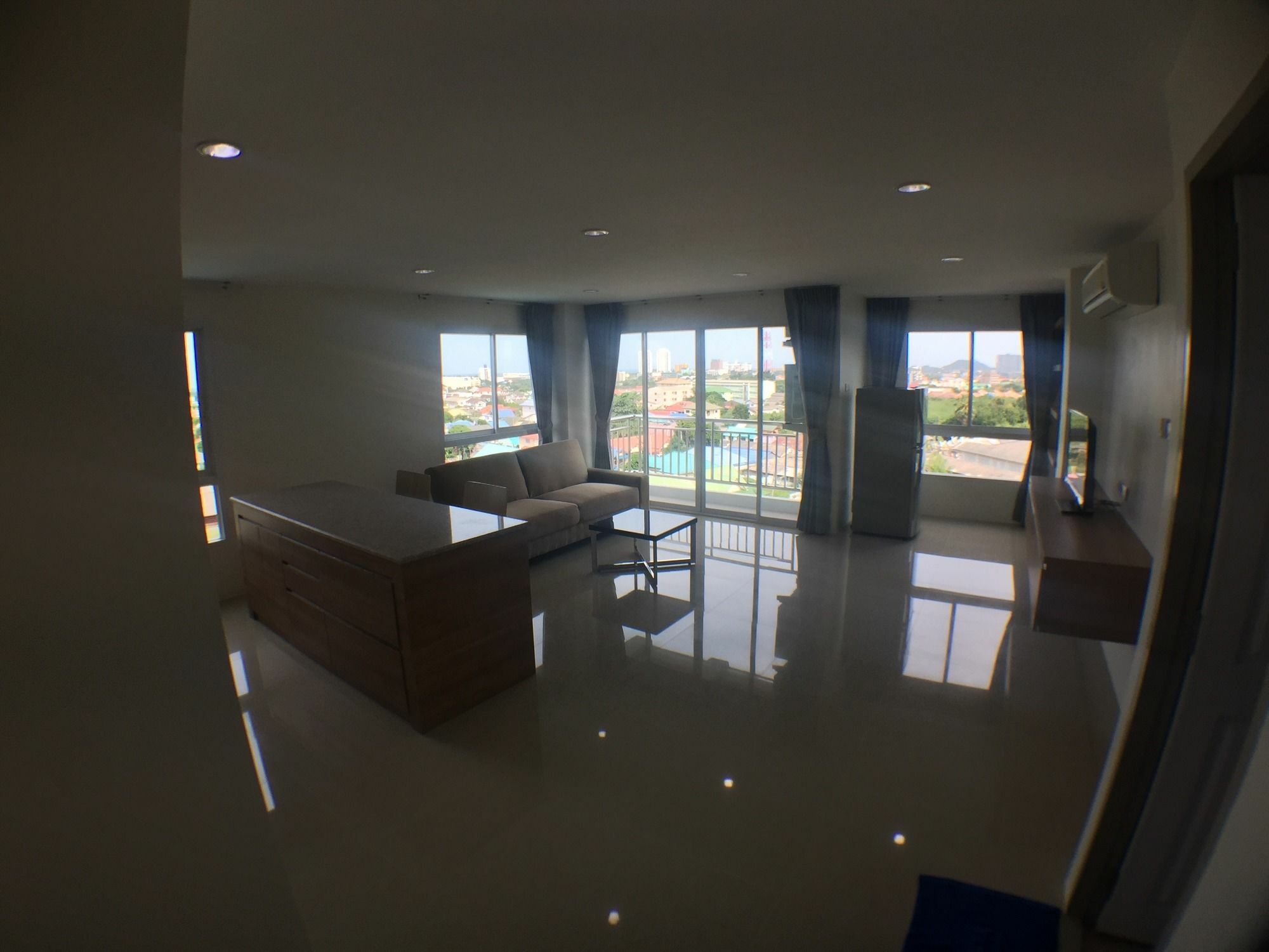 Aparthotel The Precious 3*