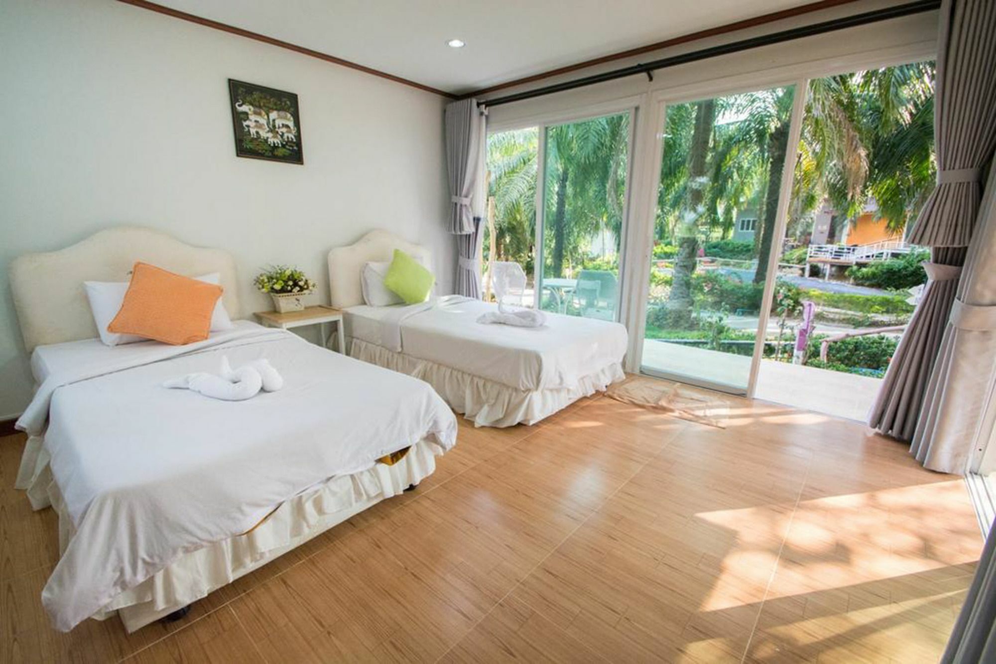 Ingkhao Glamping Resort Hua Hin