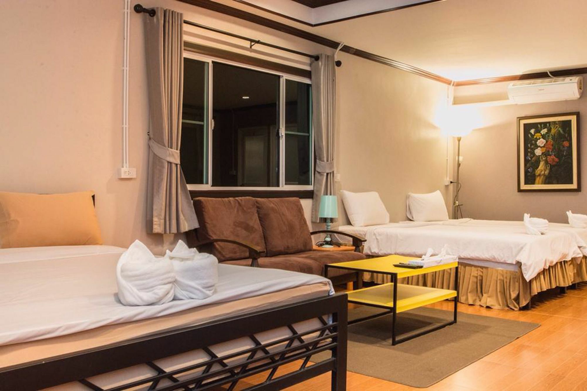 Ingkhao Glamping Resort Hua Hin