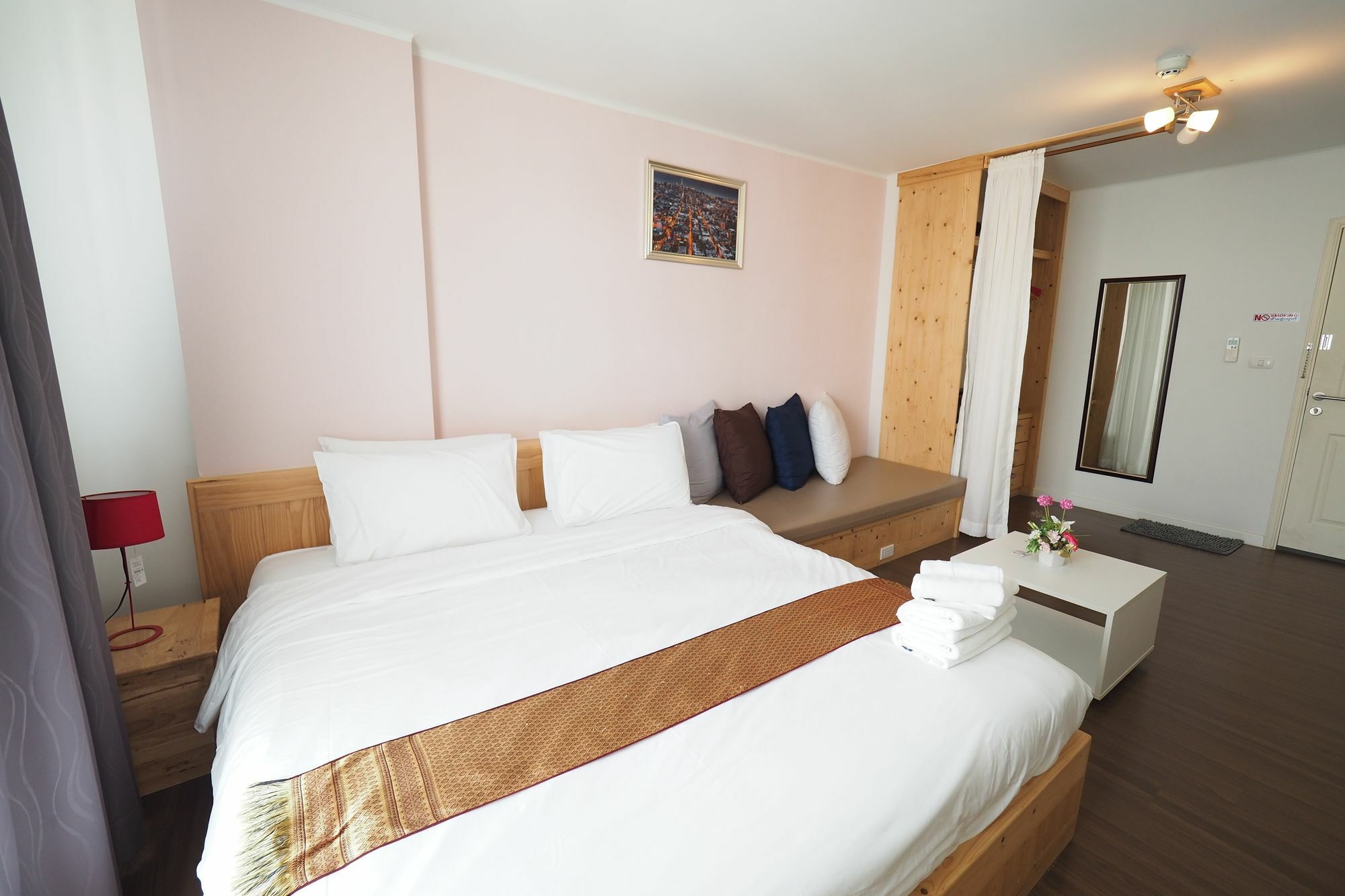 Abundance Baan Imm-aim Apartment