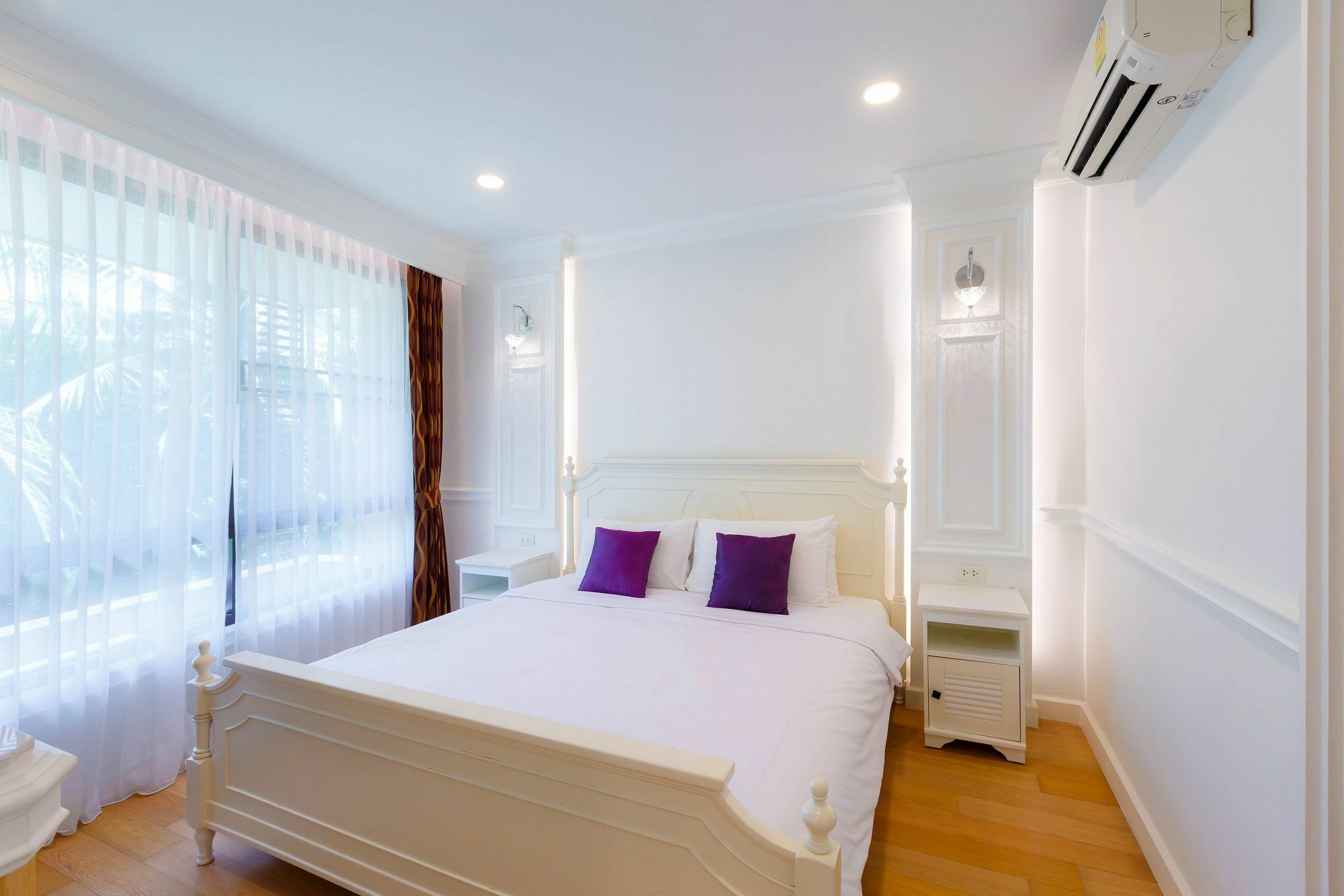 Marrakesh Beachfront Apartment Hua Hin